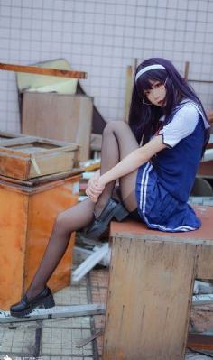 年青的嫂子