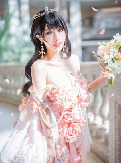 美女脱一干二净