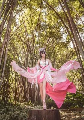 性感邻家姐妹