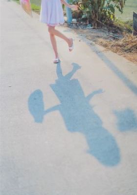 闪婚老公捧我当歌星免费观看