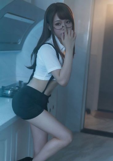 《裤袜视界》